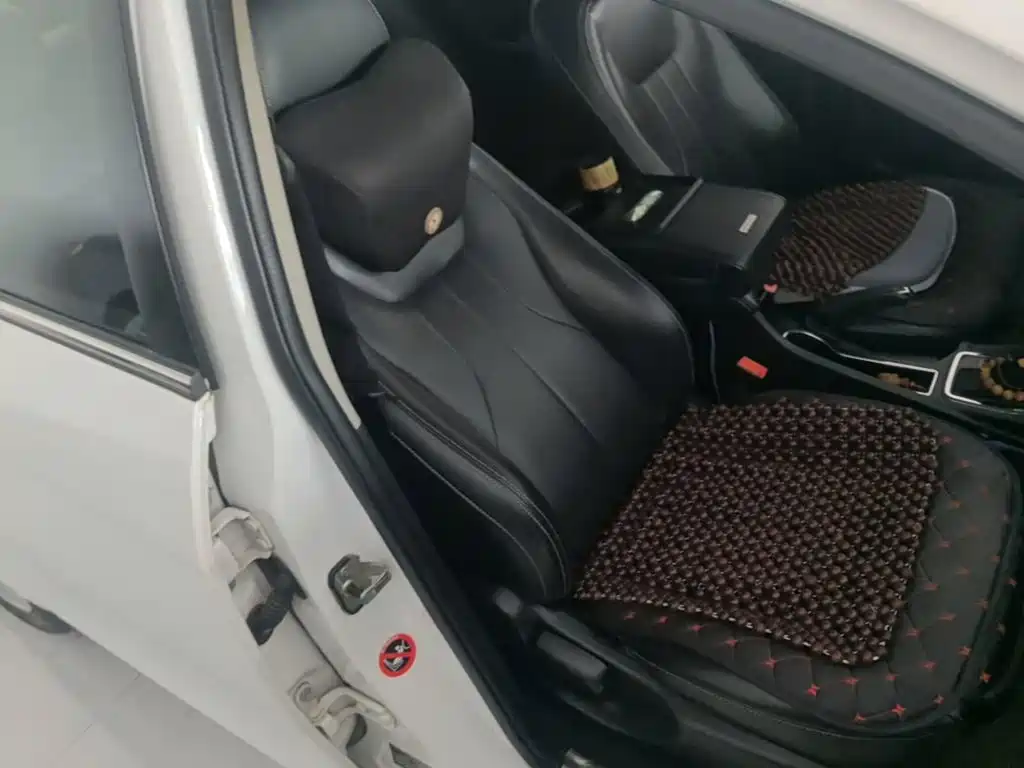 Geely Emgrand — миниатюра 25