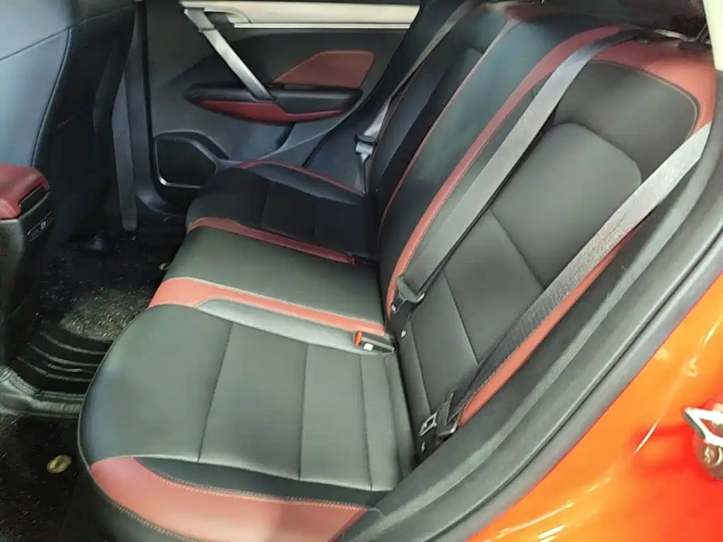 Geely Binyue - фото 17