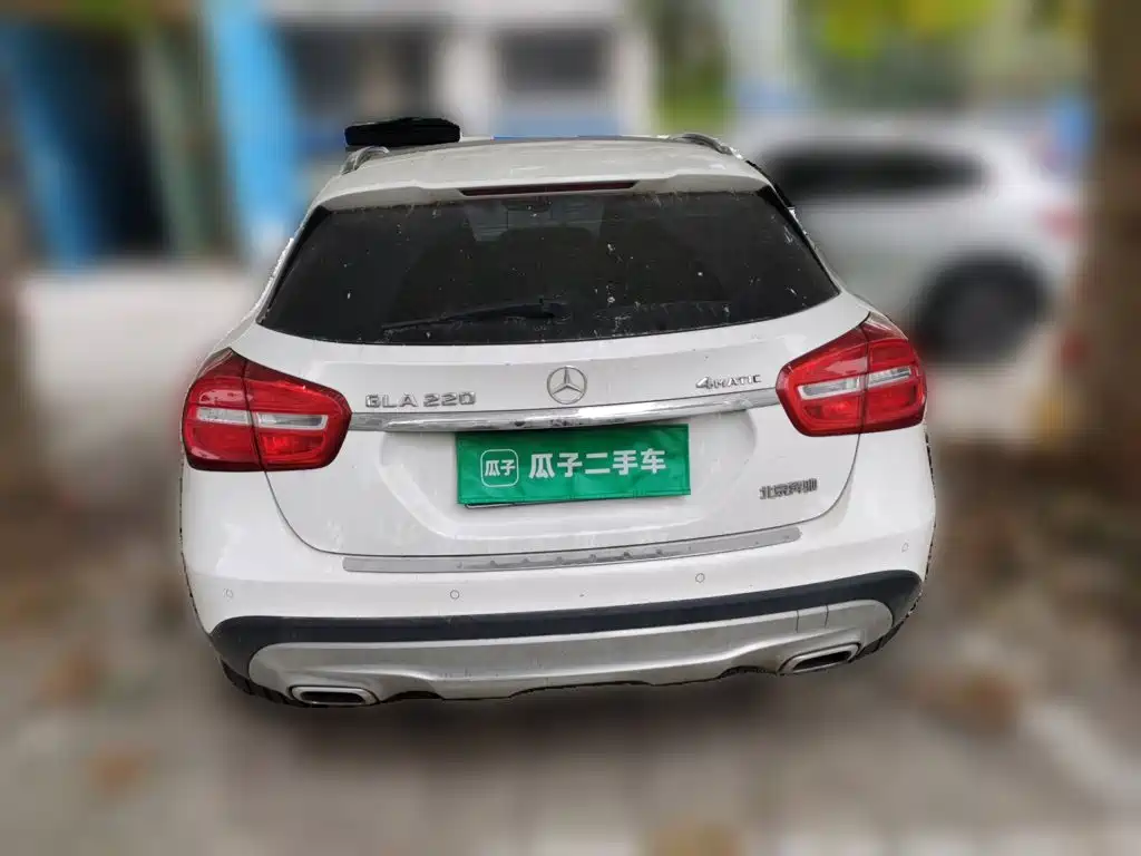 Mercedes-Benz GLA — миниатюра 5