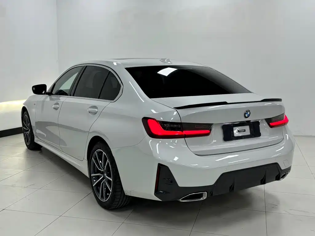 BMW 3 Series — миниатюра 6