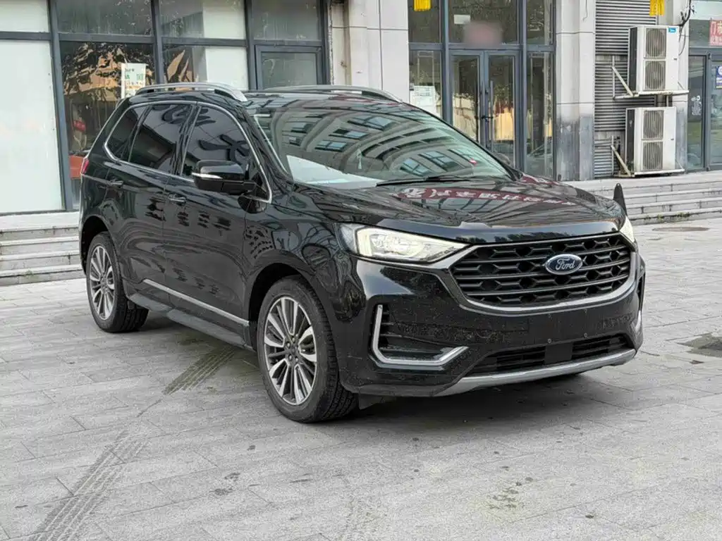 Ford Edge — миниатюра 10