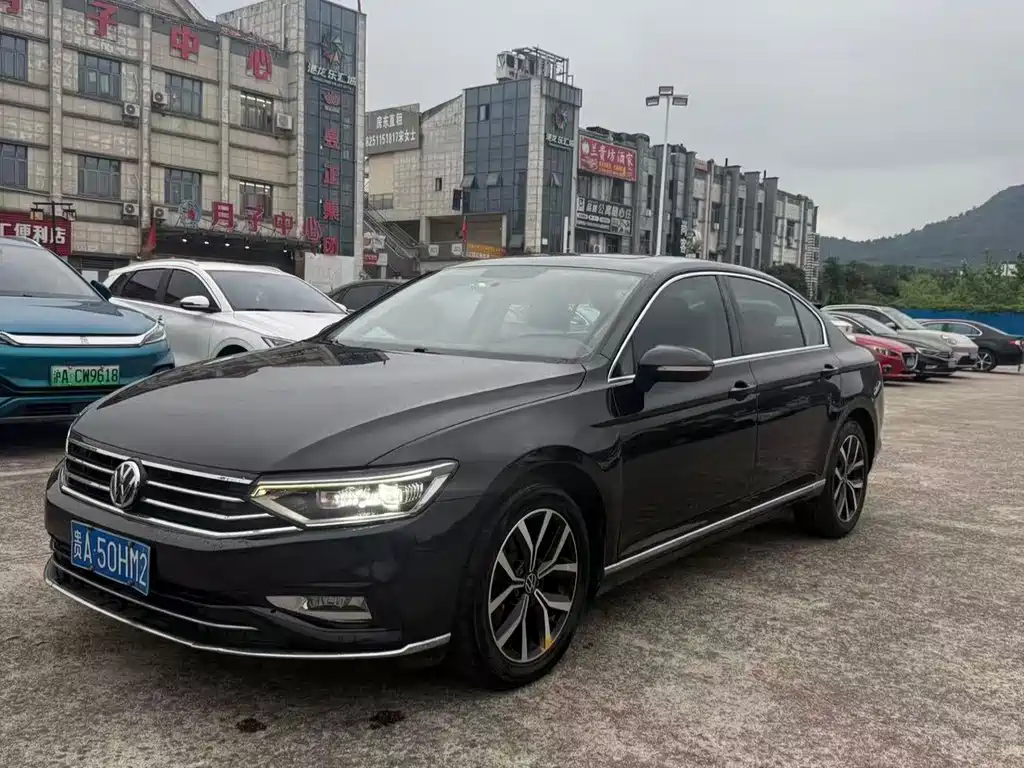 Volkswagen Magotan