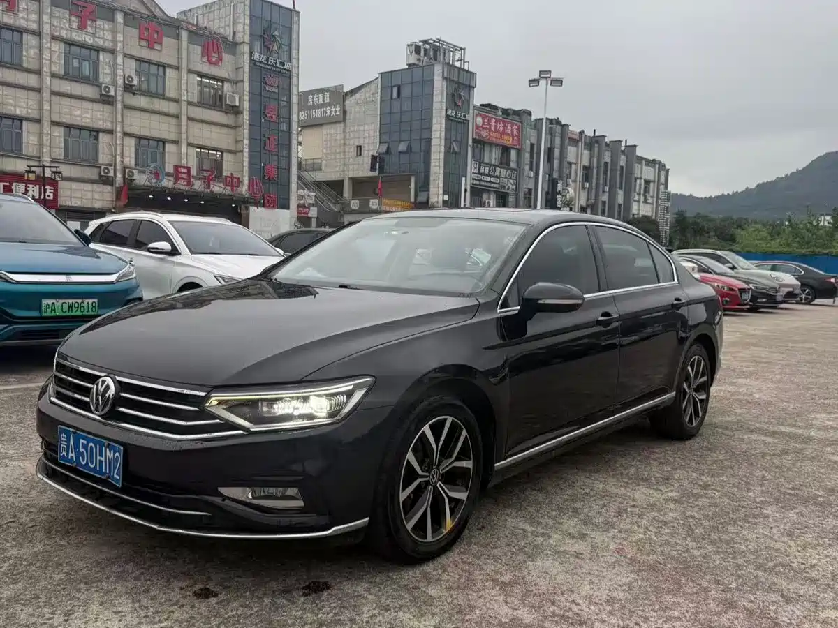 Volkswagen Magotan