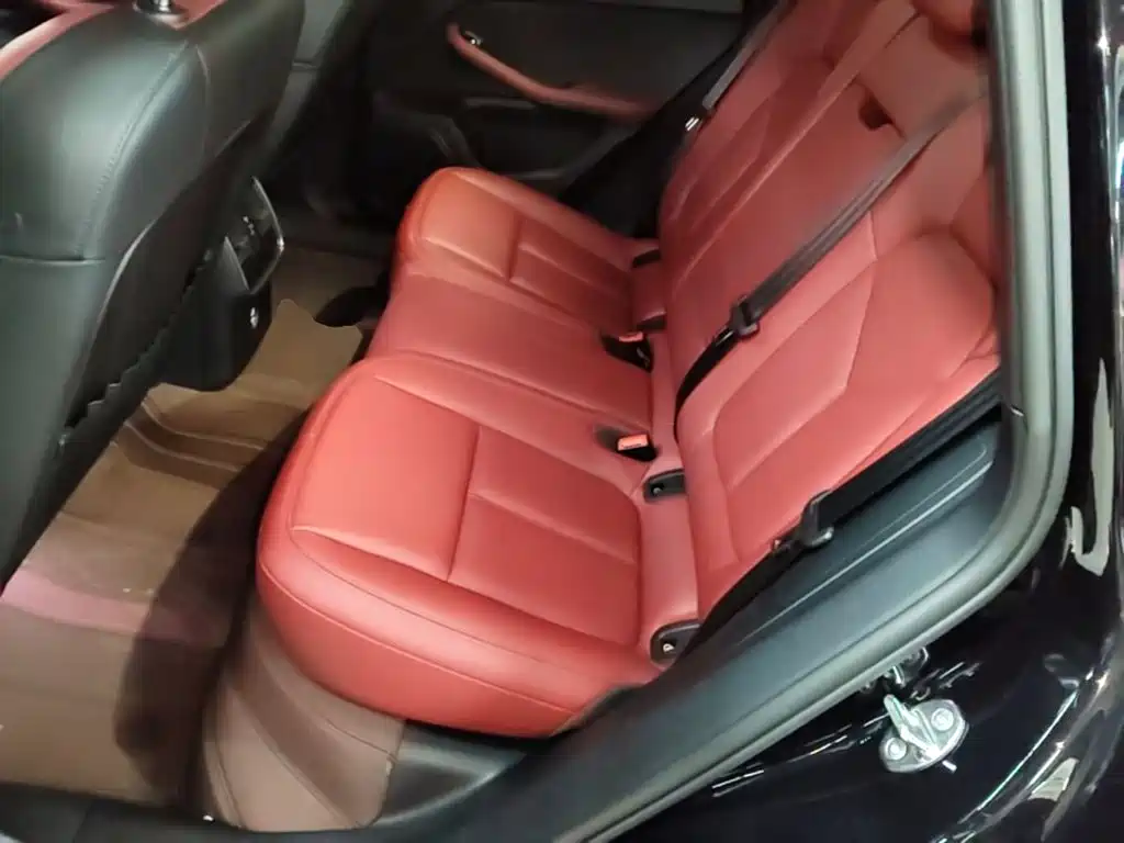 Porsche Macan — миниатюра 17