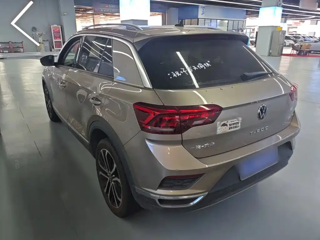 Volkswagen T-Roc — миниатюра 5