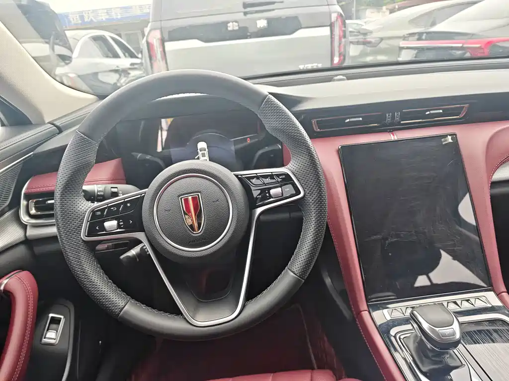 Hongqi Hongqi H5 — миниатюра 6
