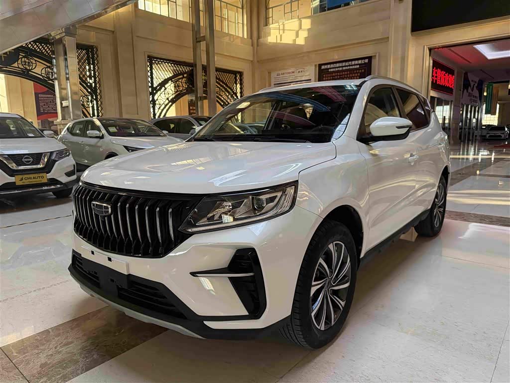 Geely Emgrand X6 1.4 л 2022 г. Белый, пробег 22599 км