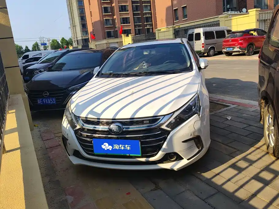BYD Qin NEV — миниатюра 2