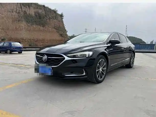 Buick LaCrosse — миниатюра 2