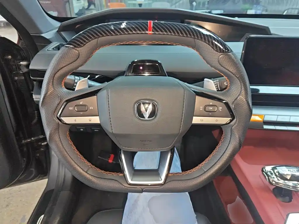 Changan UNI-V — миниатюра 11
