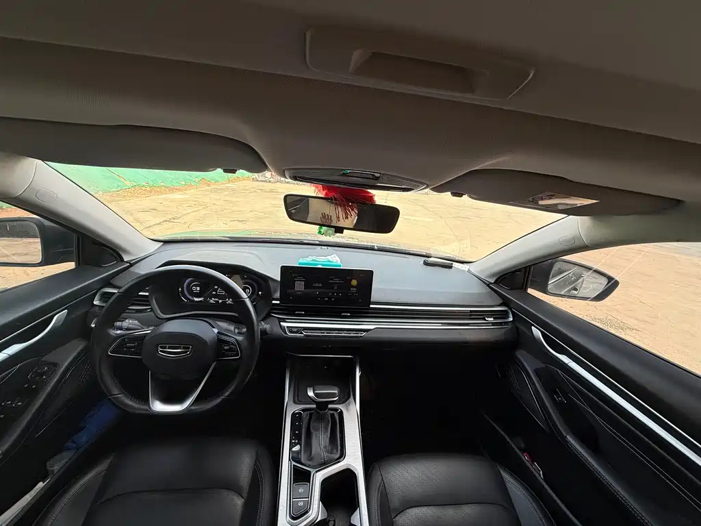 Geely Emgrand — миниатюра 5