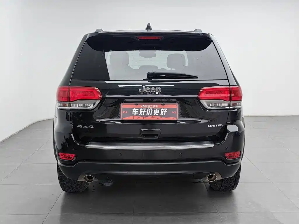 Jeep Grand Cherokee (Import) — миниатюра 4