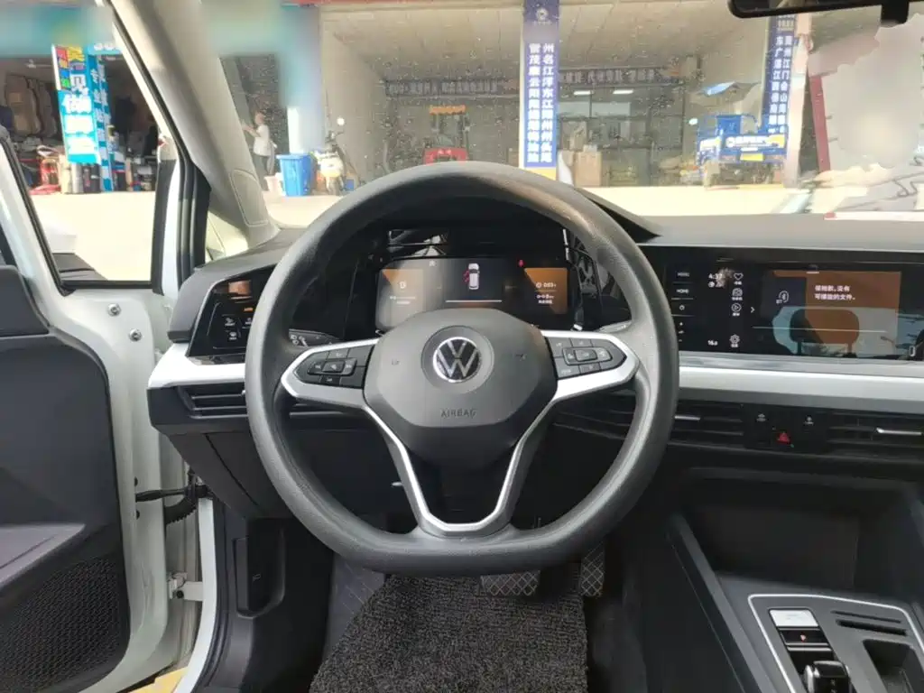 Volkswagen Golf — миниатюра 11