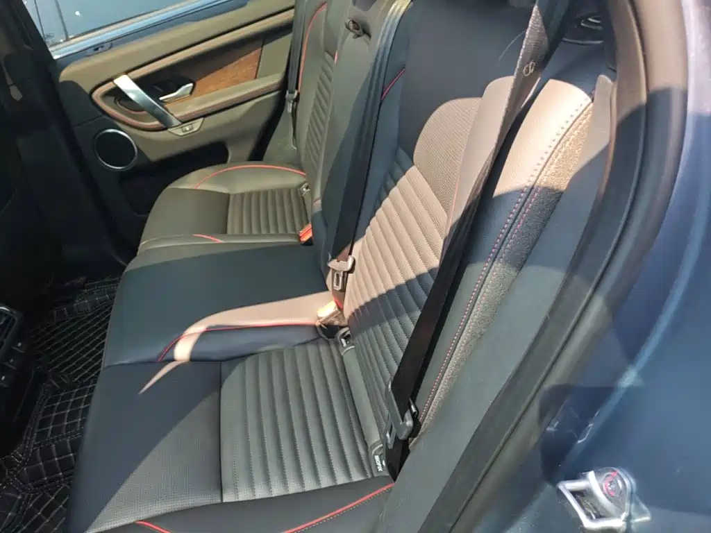 Land Rover Discovery Sport — миниатюра 17