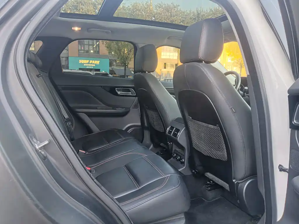 Jaguar F-PACE — миниатюра 29