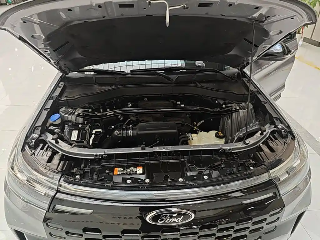 Ford Explorer — миниатюра 20