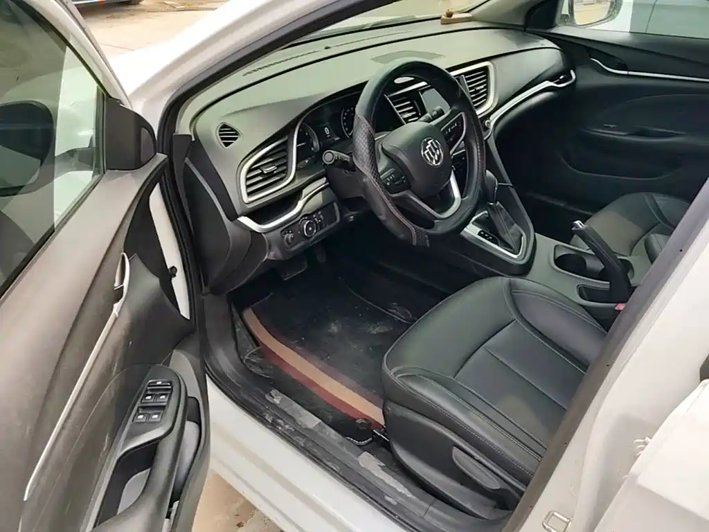 Buick Excelle — миниатюра 12