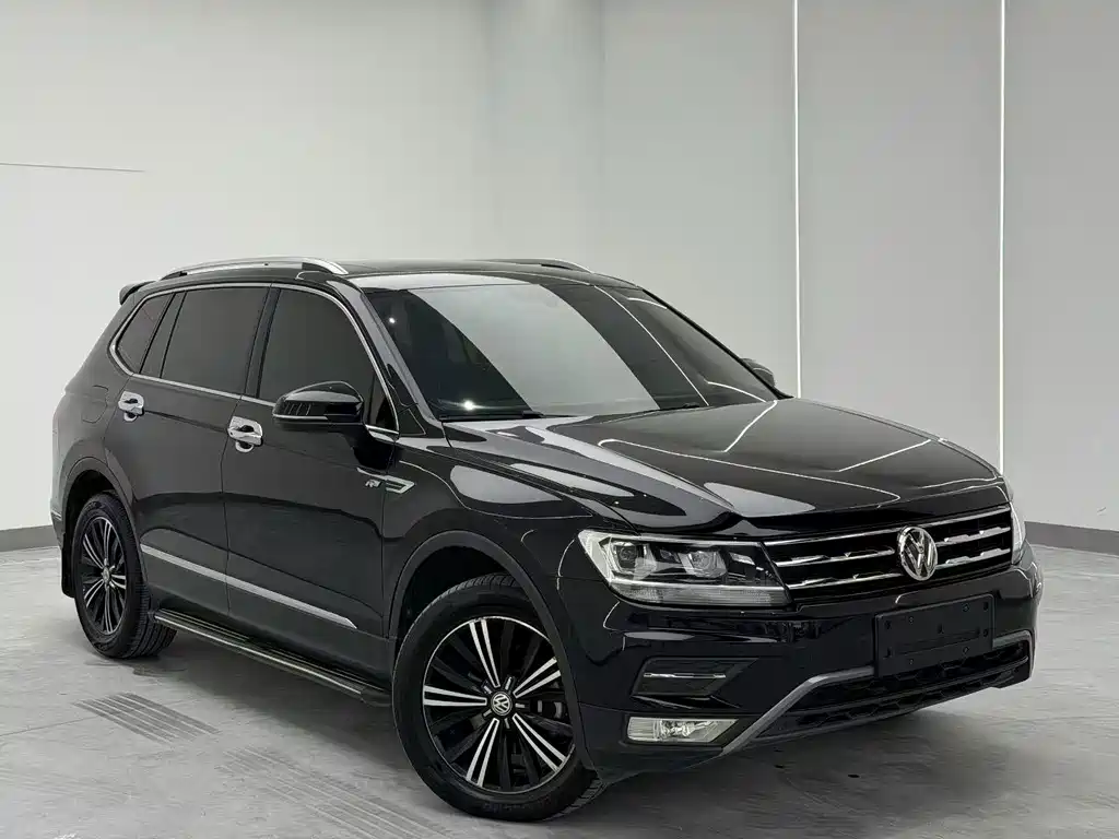 Volkswagen Tiguan L — миниатюра 3