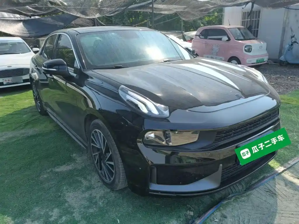 Lynk & Co 03 — миниатюра 4