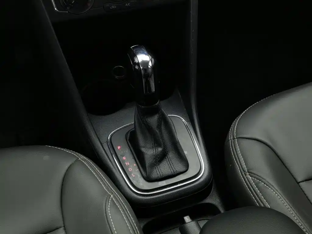 Volkswagen Polo — миниатюра 13