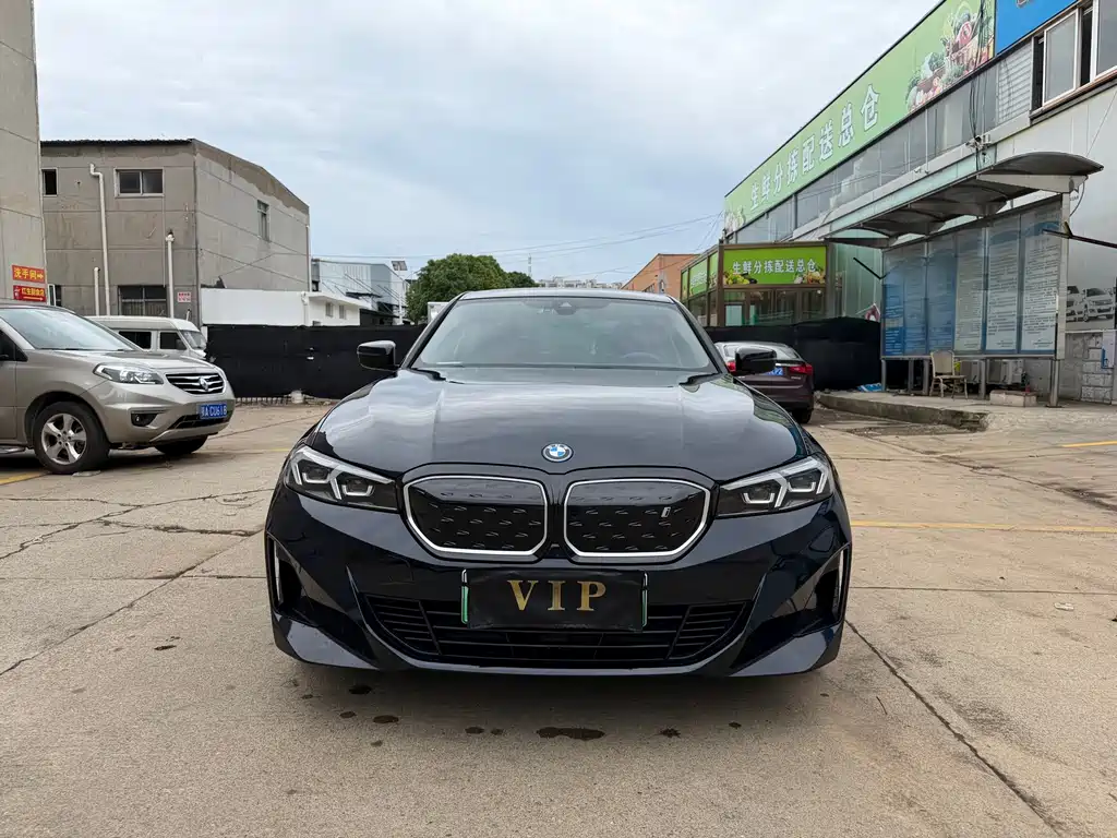 BMW i3 2024 eDrive 40 L
