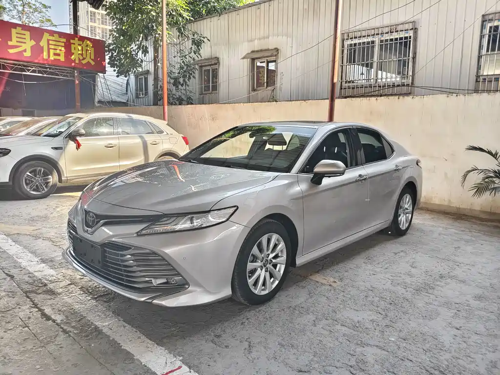 Toyota Camry 2018