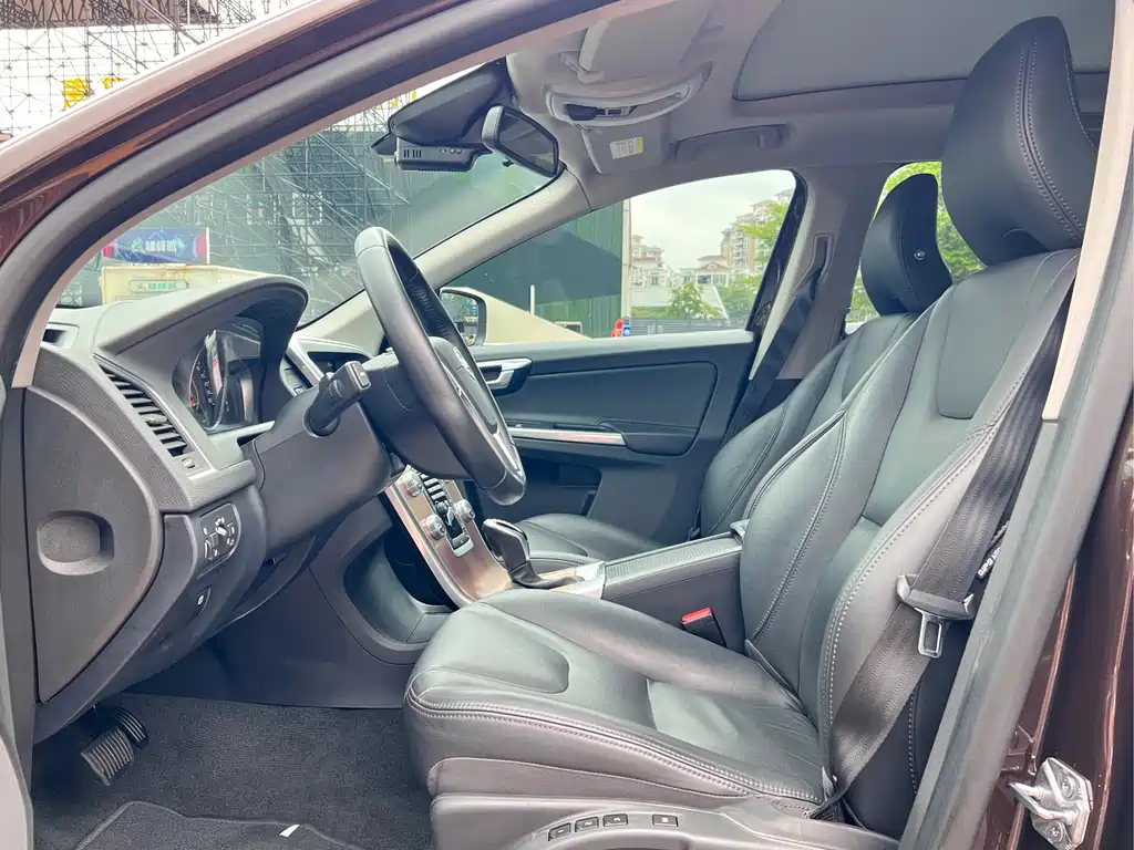 Volvo XC60 2017 T5 AWD