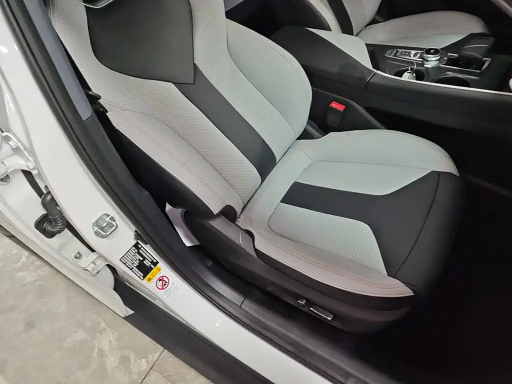 Changan UNI-V iDD — миниатюра 25