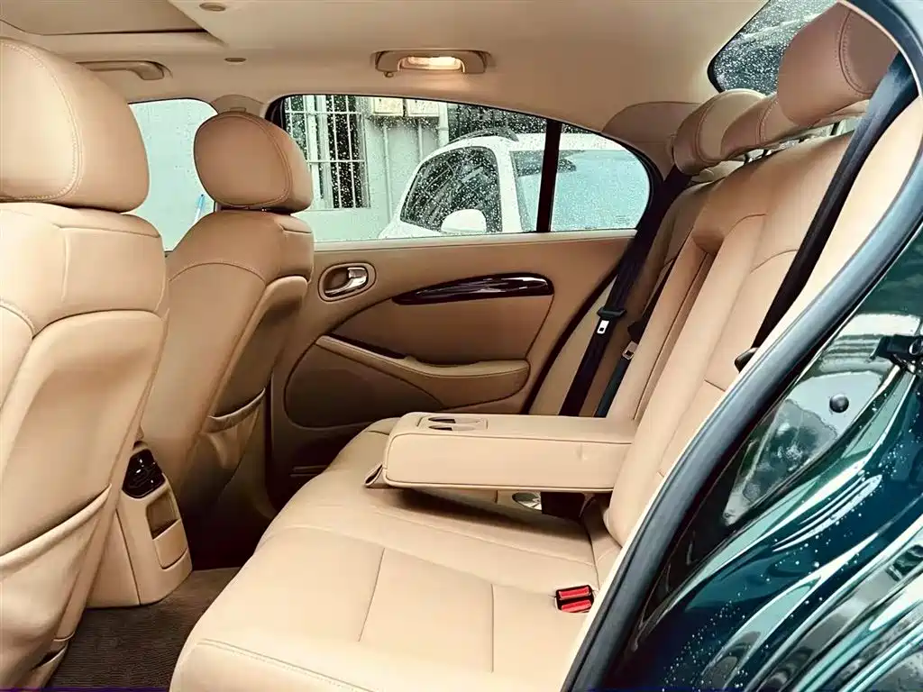 Jaguar S-TYPE — миниатюра 3