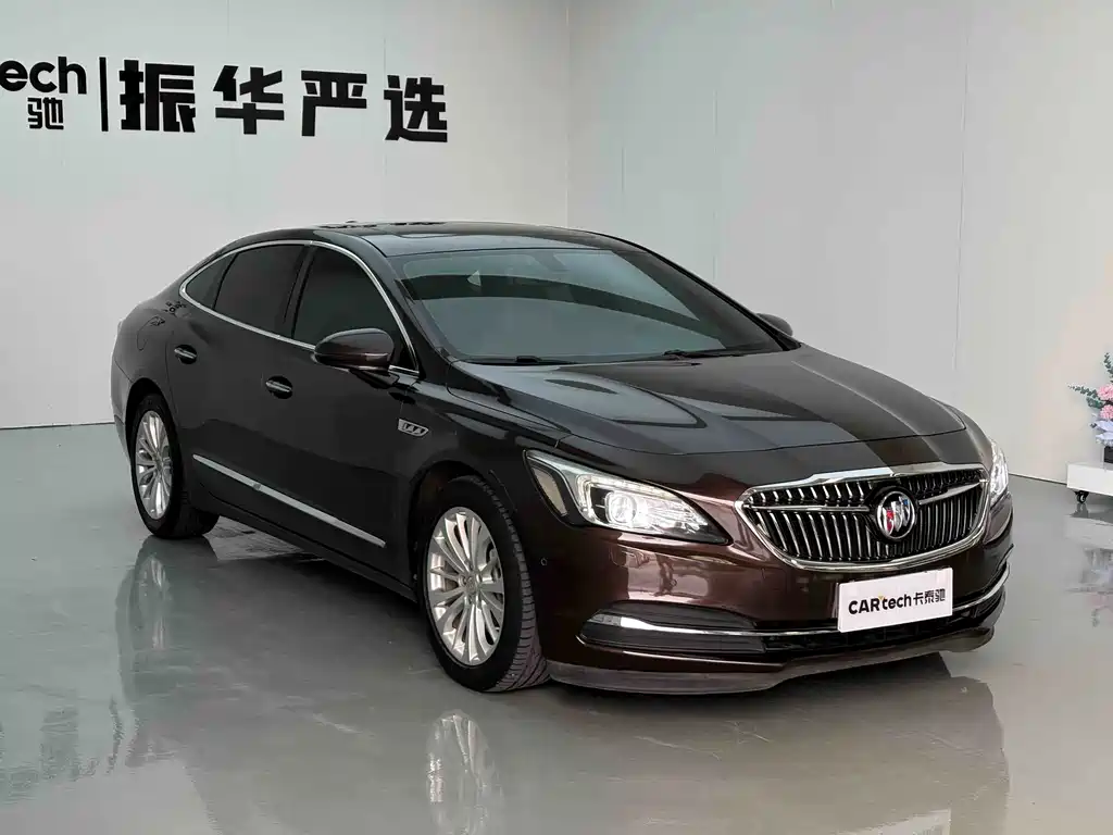 Buick LaCrosse — миниатюра 3