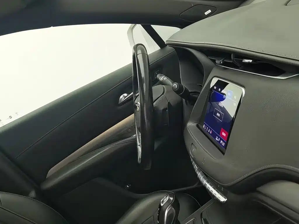Cadillac XT4 — миниатюра 22
