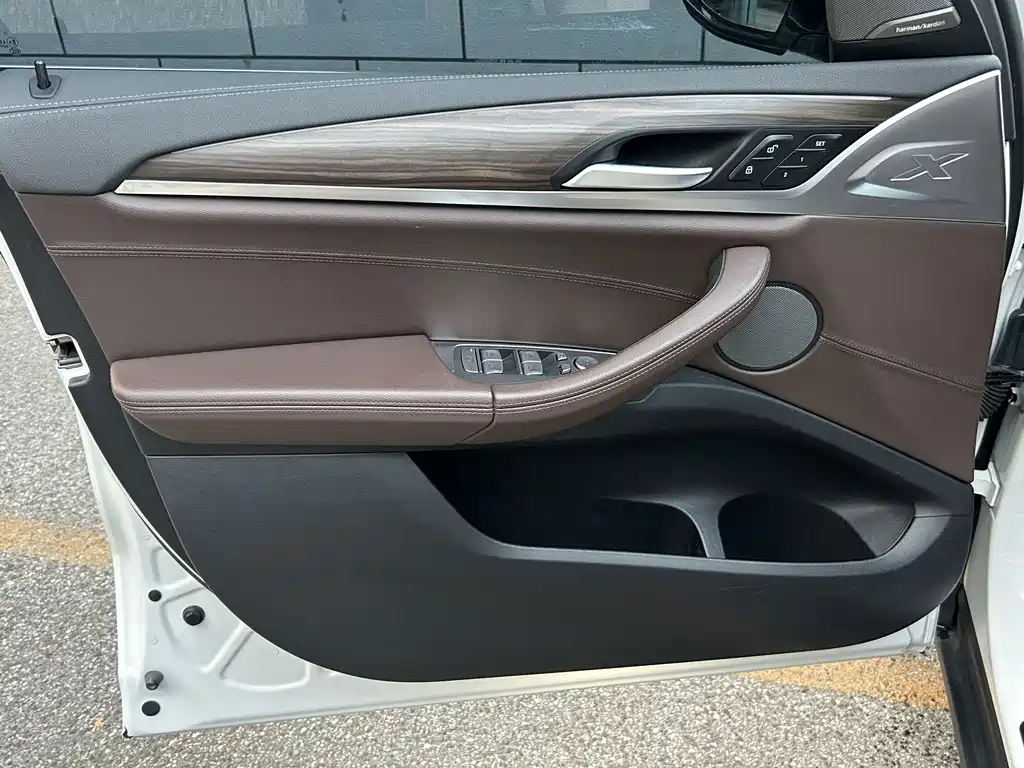 BMW X3 — миниатюра 4