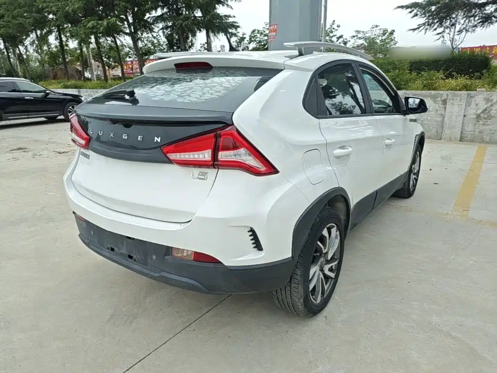 Luxgen U5 SUV — миниатюра 7