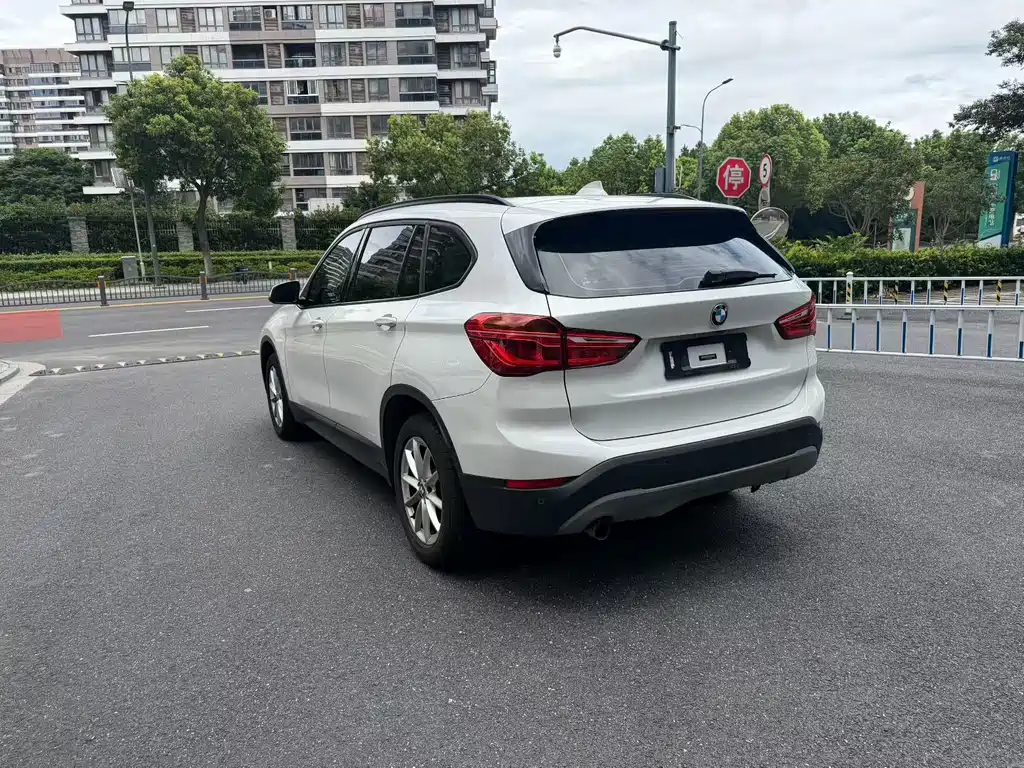 BMW X1 — миниатюра 6