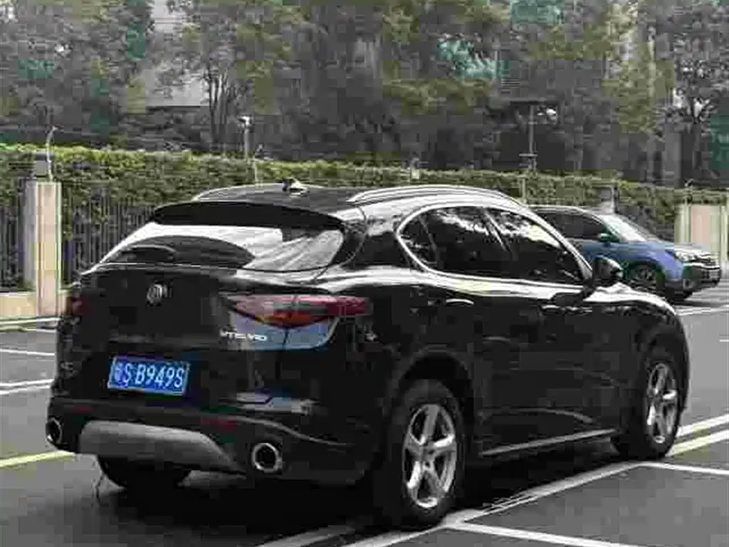 Alfa Romeo Stelvio — миниатюра 5