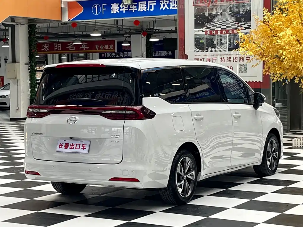 GAC Motor Trumpchi M6 — миниатюра 4