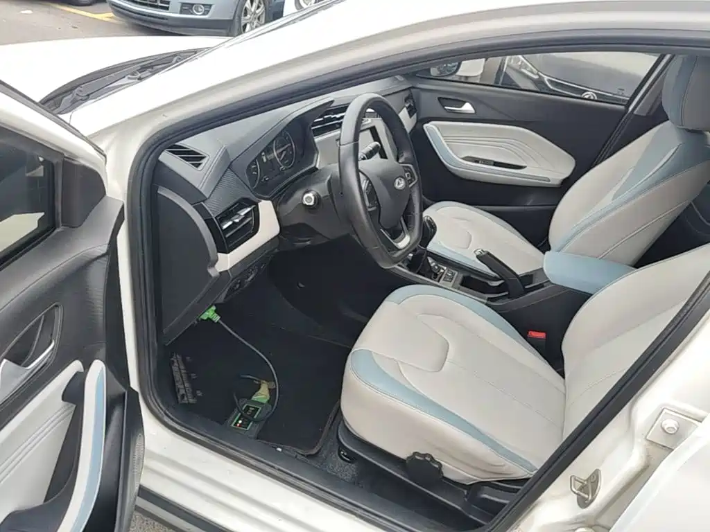 Chery Tiggo 3x — миниатюра 16
