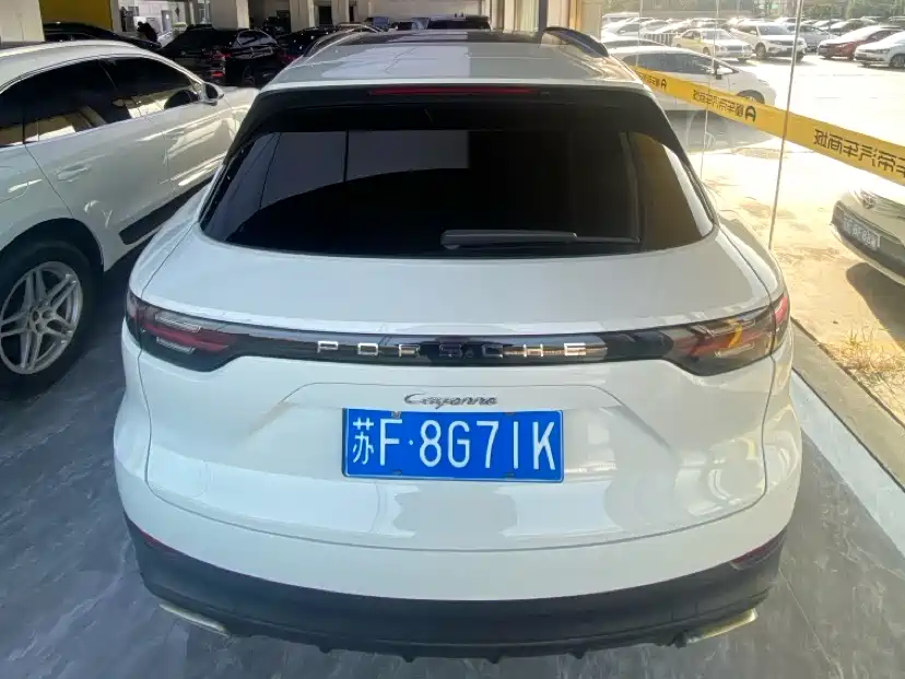 Porsche Cayenne 2019 Cayenne 3.0T