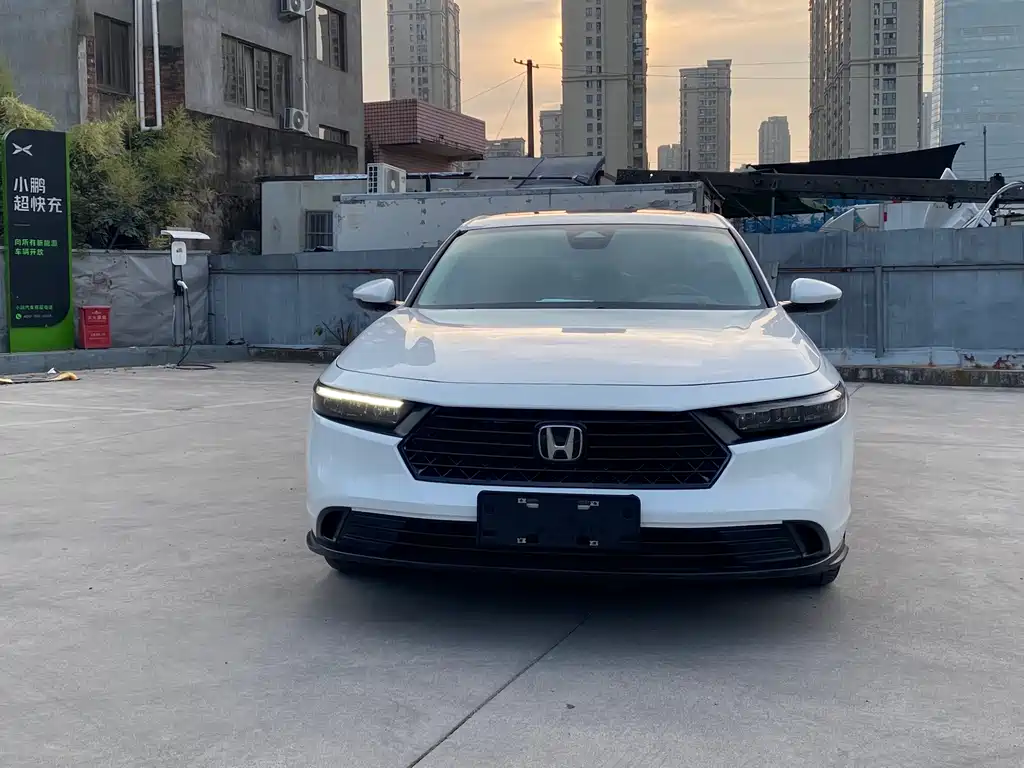 Honda Accord — миниатюра 2