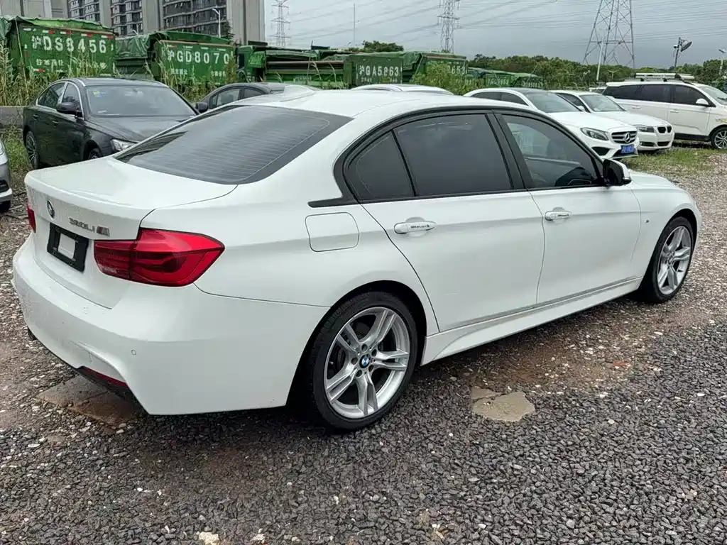 BMW 3 Series — миниатюра 6