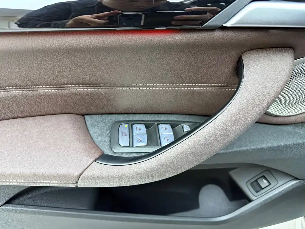 BMW X1 — миниатюра 8