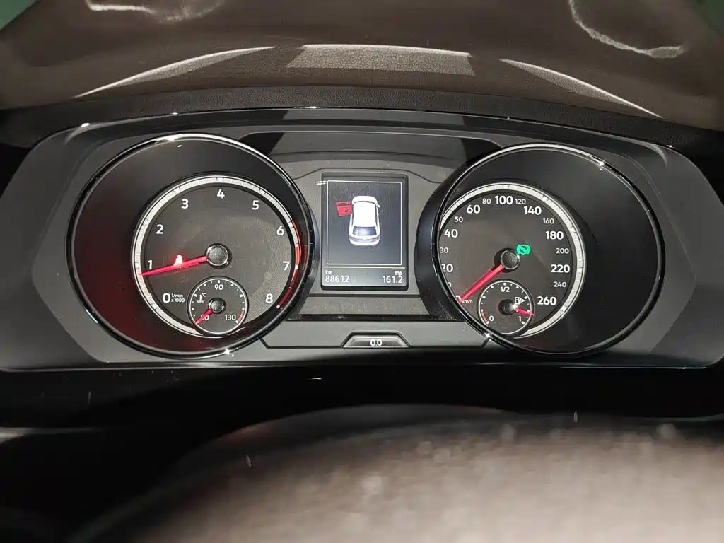 Volkswagen Tiguan L — миниатюра 5
