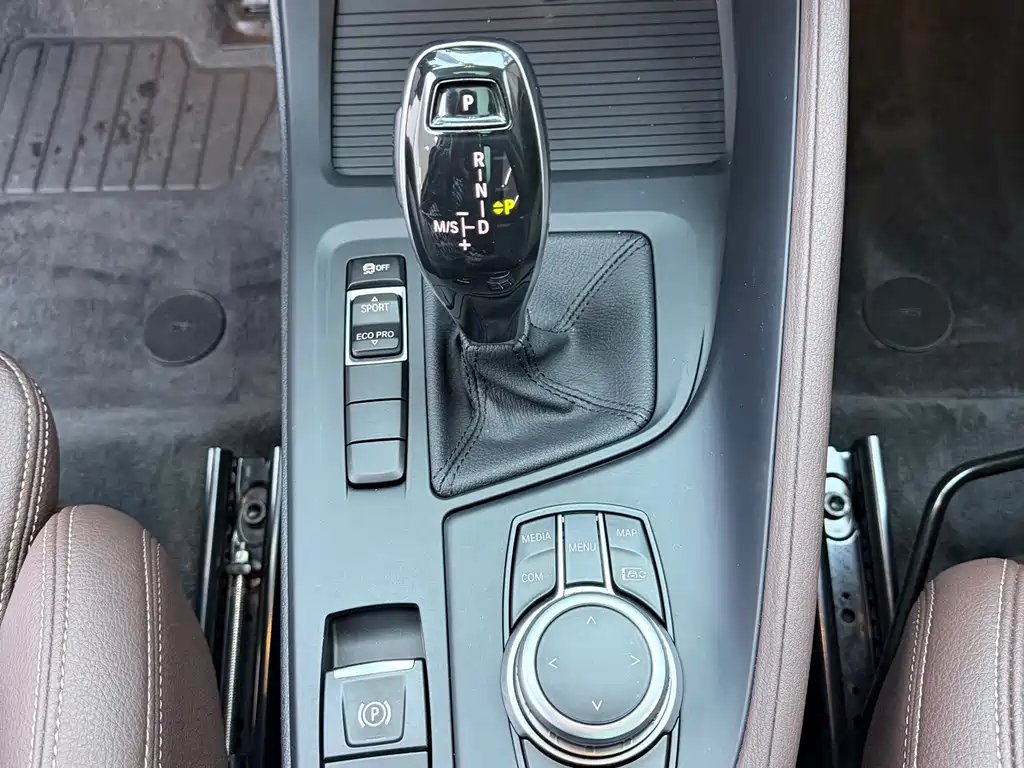 BMW X1 — миниатюра 13