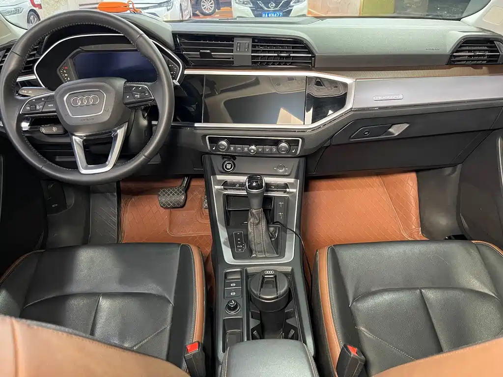 Audi Q3 — миниатюра 13