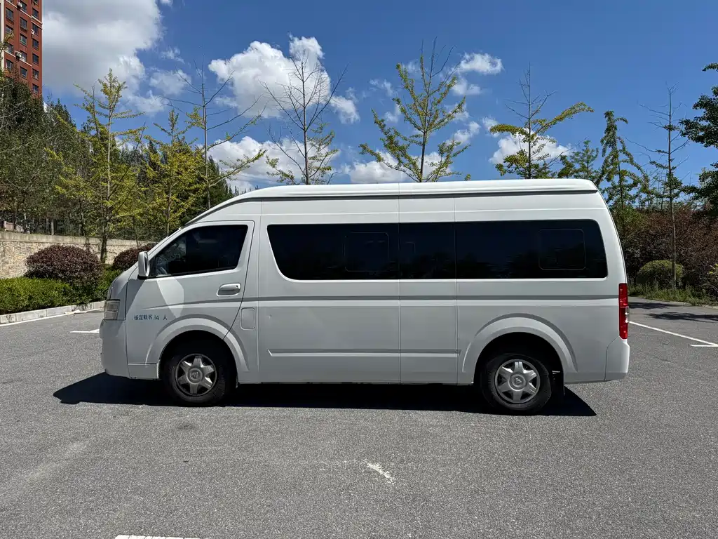 Foton Fengjing G9 — миниатюра 4