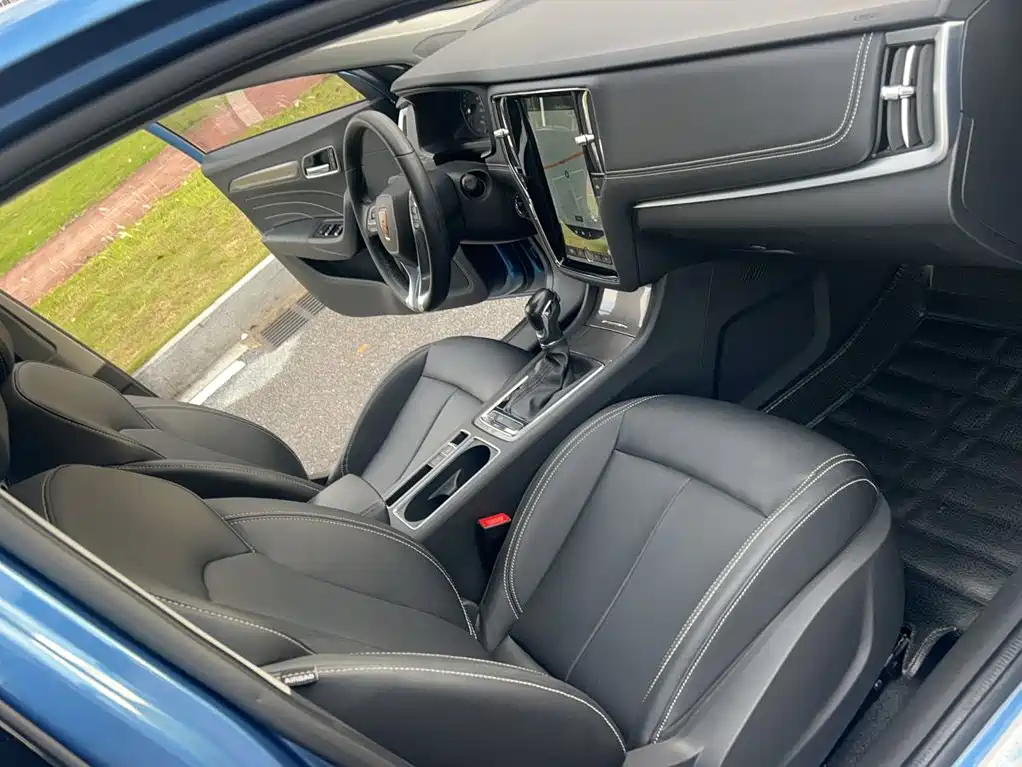 Roewe i6 Classic — миниатюра 15