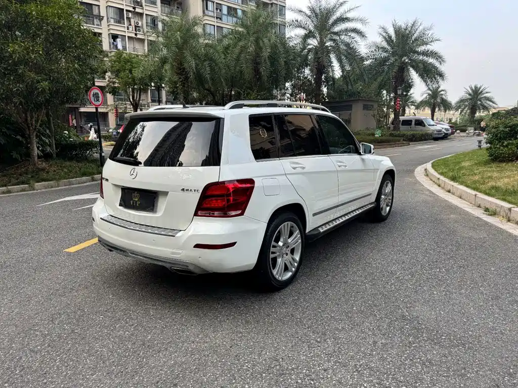 Mercedes-Benz GLK-Class — миниатюра 6