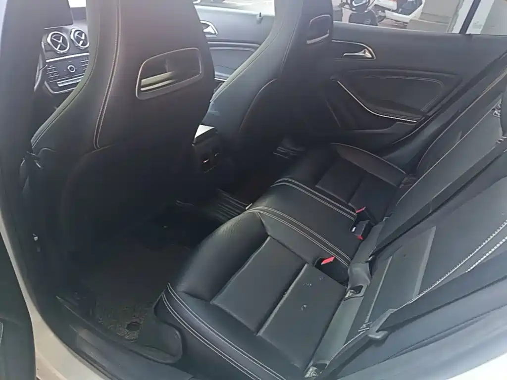 Mercedes-Benz GLA — миниатюра 22