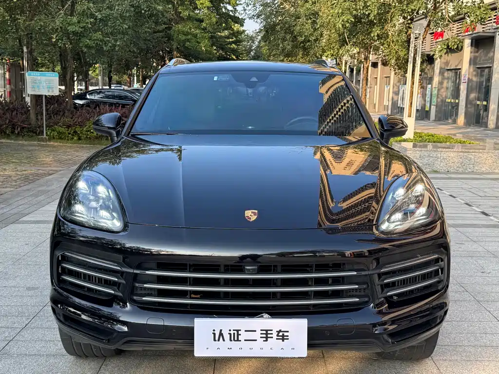 Porsche Cayenne — миниатюра 2