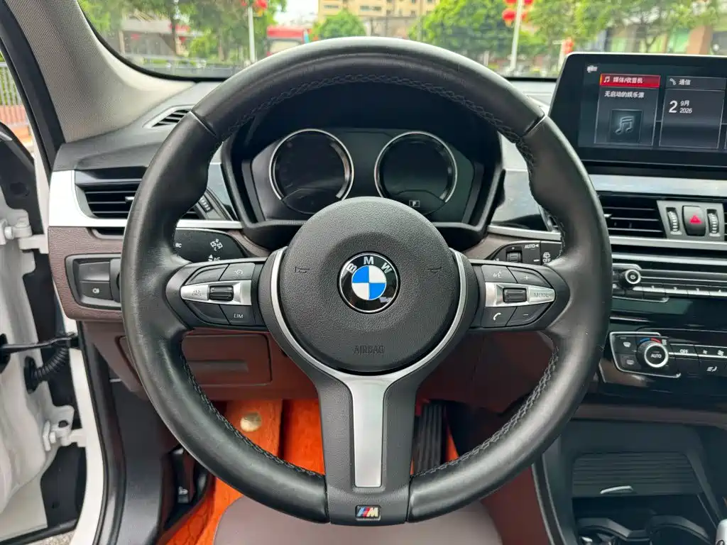 BMW X1 — миниатюра 14